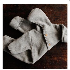 ISO any color size 6-12mo or 12-1yr